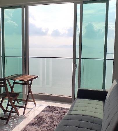 Infinite Seaview With Penang Bridge Suite With Sunrise Up To 11 Person Bayan Lepas Εξωτερικό φωτογραφία