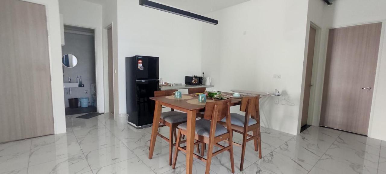 Infinite Seaview With Penang Bridge Suite With Sunrise Up To 11 Person Bayan Lepas Εξωτερικό φωτογραφία