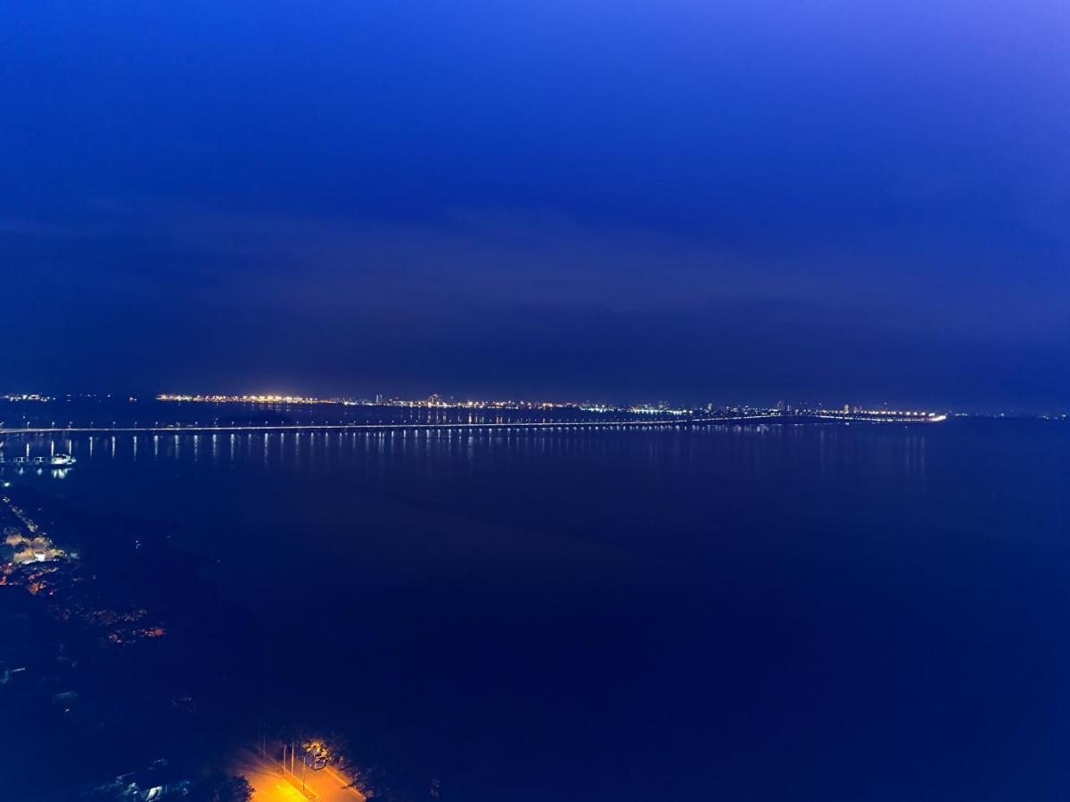 Infinite Seaview With Penang Bridge Suite With Sunrise Up To 11 Person Bayan Lepas Εξωτερικό φωτογραφία